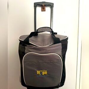 RAISING HOPE PICNIC BASKET